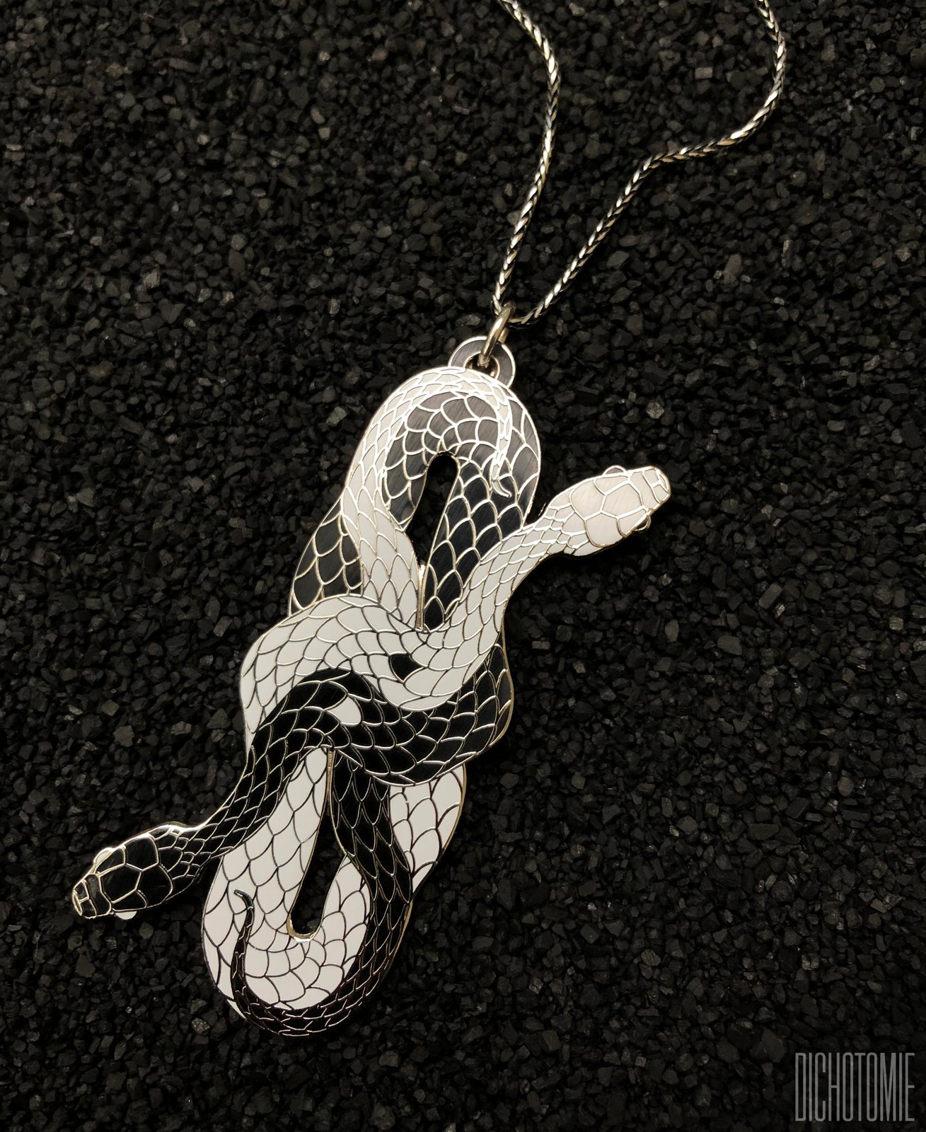 The Morph Pendant | Dichotomie